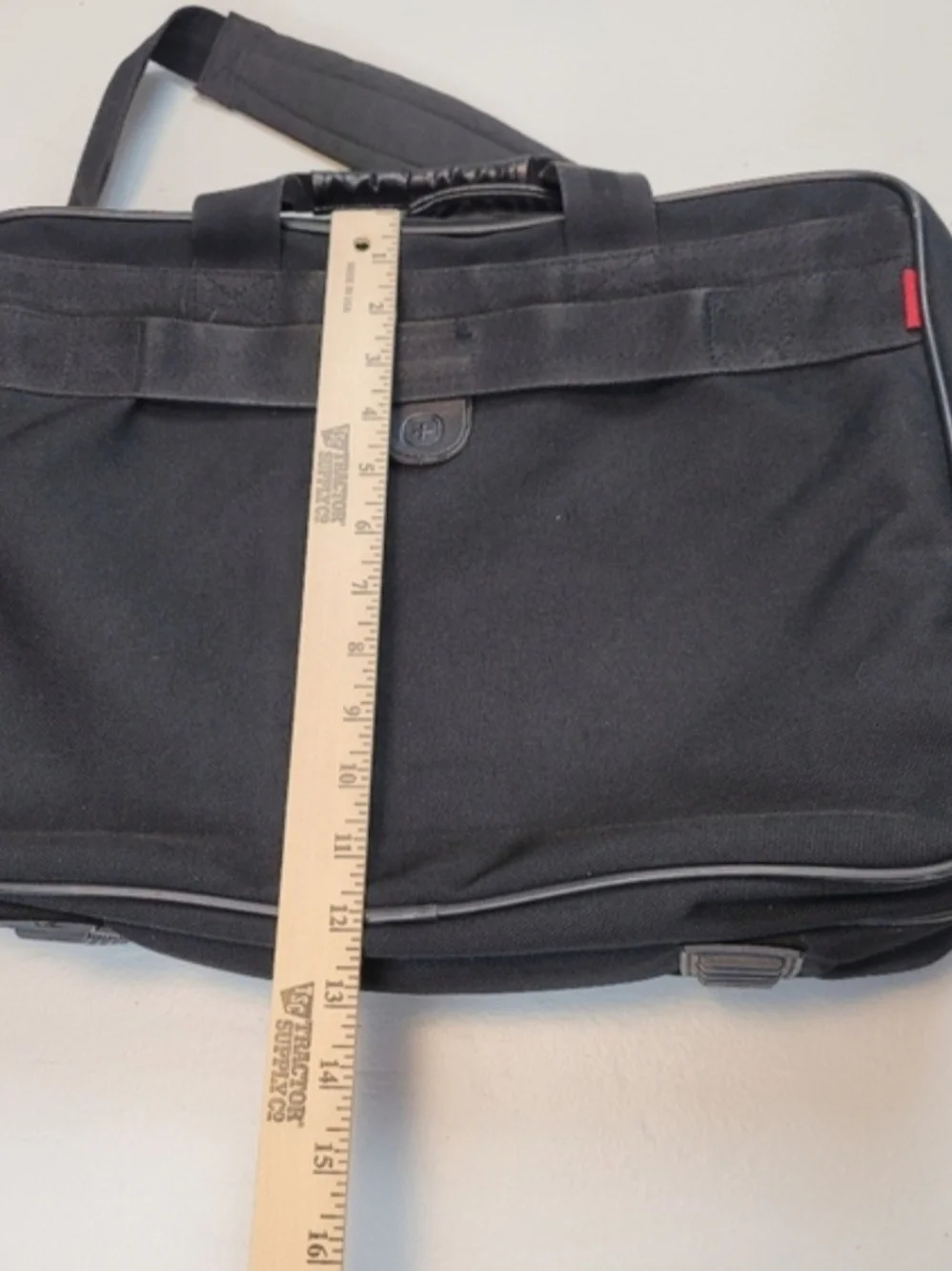 Wenger Black Laptop Messenger Bag
